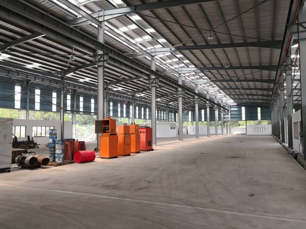 Johor Factory Malaysia Industry factory-warehouse-loading-bay-johor-malaysia 主页 Home  