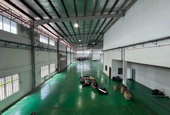 Johor Factory Malaysia Industry WhatsApp-Image-2024-10-29-at-16.14.22-3-560x380 Johor Desa Cemerlang Freehold Medium Industrial Factory For Sale (PTR 311)  