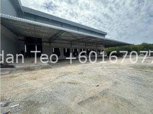 Johor Factory Malaysia Industry WhatsApp-Image-2025-01-15-at-14.38.53-300x224 Pasir Gudang Factory with High Power Dock Leveler and Big Land For Rent (Meeting 73)  